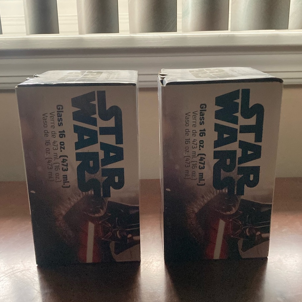 Star Wars 2 Glass Cups - Picture 3 of 4